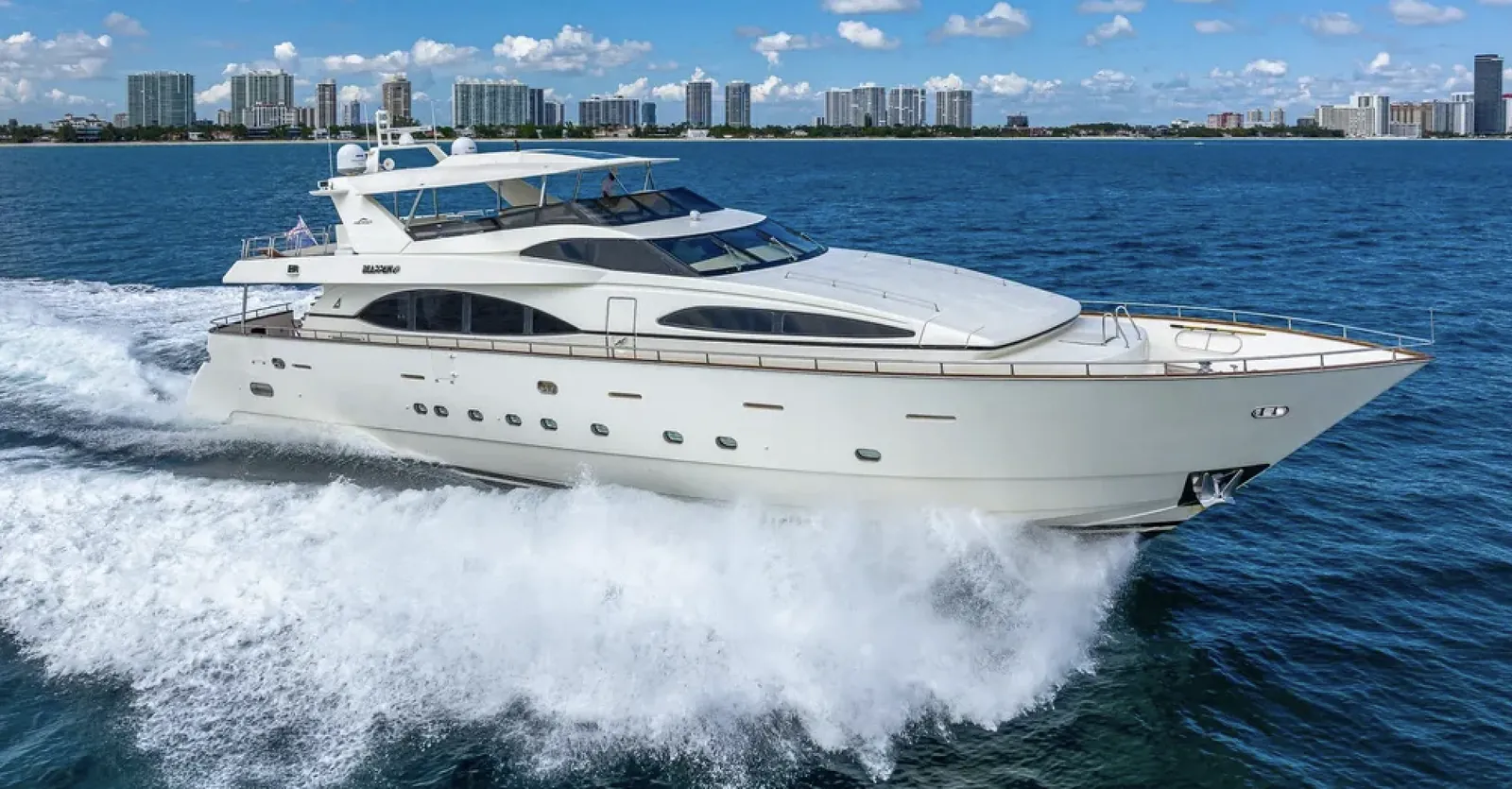BEARPAW with Jacuzzi Miami yacht charter boat